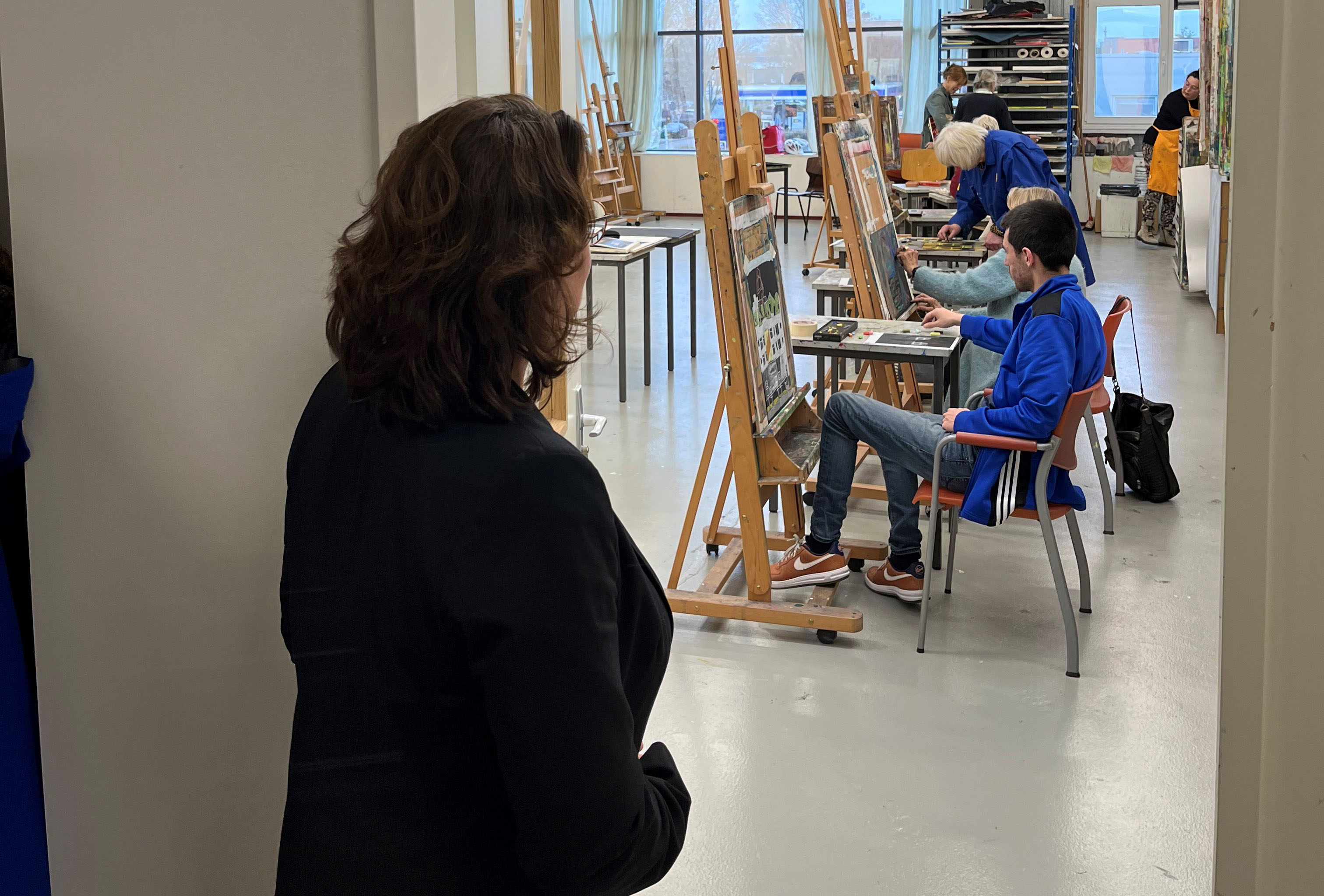 240321 Eveline Inkijkje Bij Wilma Liggend